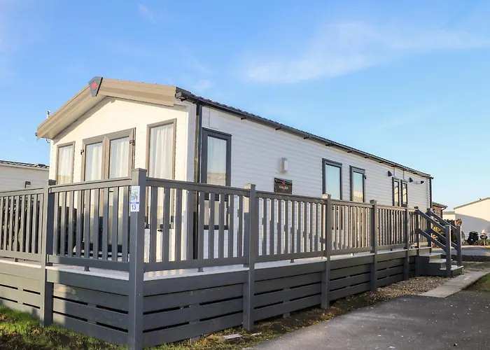 Chichester Lakeside Holiday Park